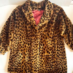 Fabulous Vintage Faux Fur Leopard Coat Sz L/XL Studio VI made USA